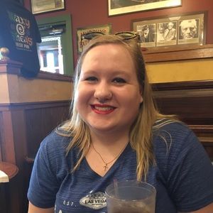 Meet your Posher, Lacey